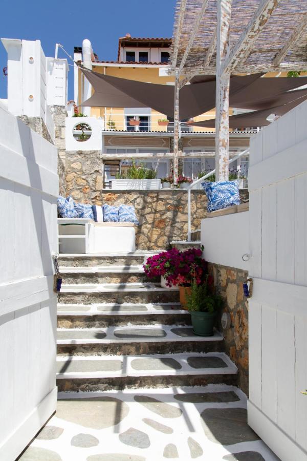 The Ocean Beach House Appartement Agia Paraskevi  Buitenkant foto